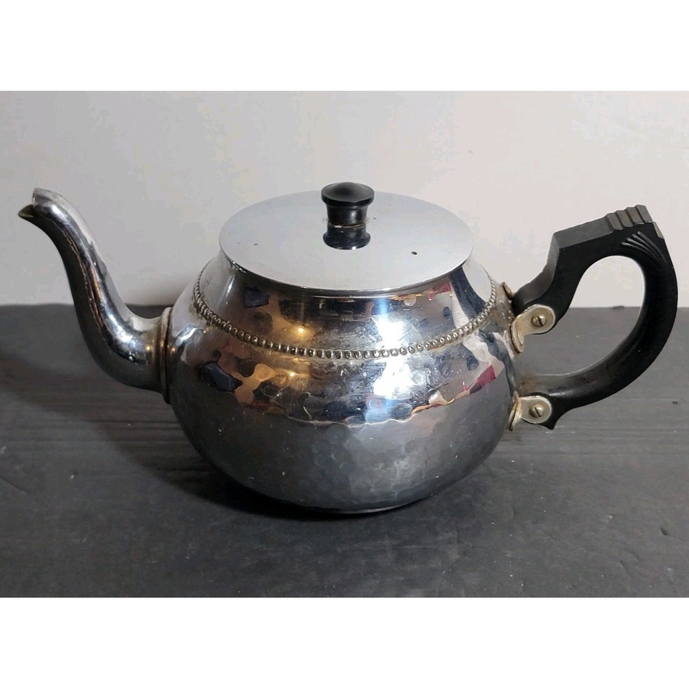 Vintage Small Tea Pot Sona Ware  Hammered Aluminum Stratford  Avon England J528